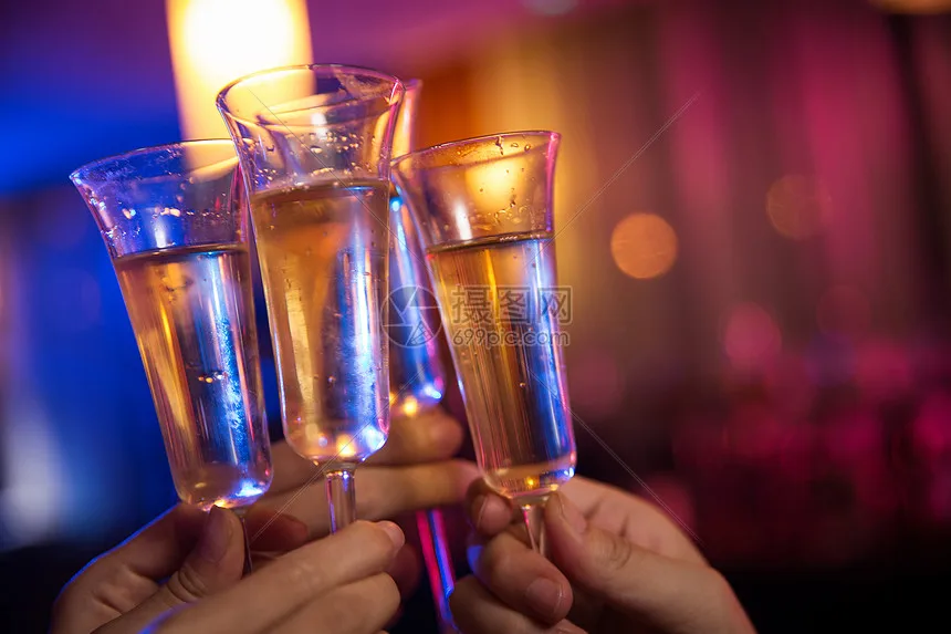 

Комплект из 4 шин HSP для радиоуправляемых внедорожников, диаметр 128 мм, резиновые колеса с шестигранным адаптером 12 мм для моделей 1/10 94111 94188