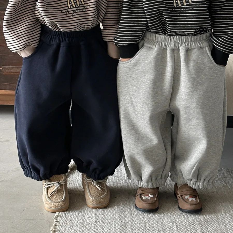 2025 Men's and Women's Baby Thick Warm Lantern Guard Pants Children's Winter Solid Color One Piece Velvet Pants