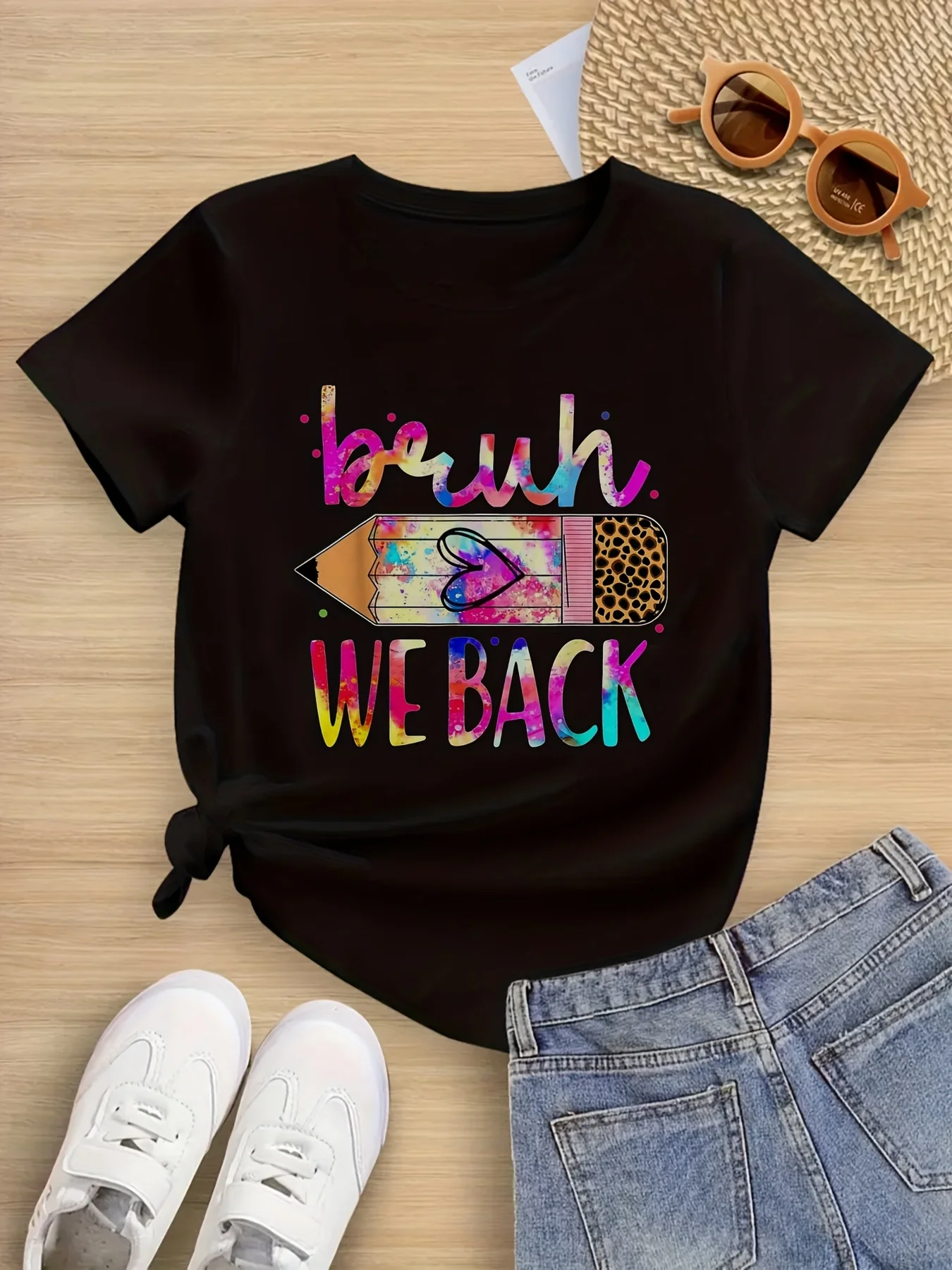 

Girls' Short-sleeved Pure Cotton T-shirt With A Round Neck Is Casual And Comfortable. It Can Be Worn All Year Round