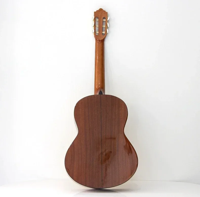 36 inch Classical guitar with Nylon string 580mm,nut 50mm,cedar top/mahogany body