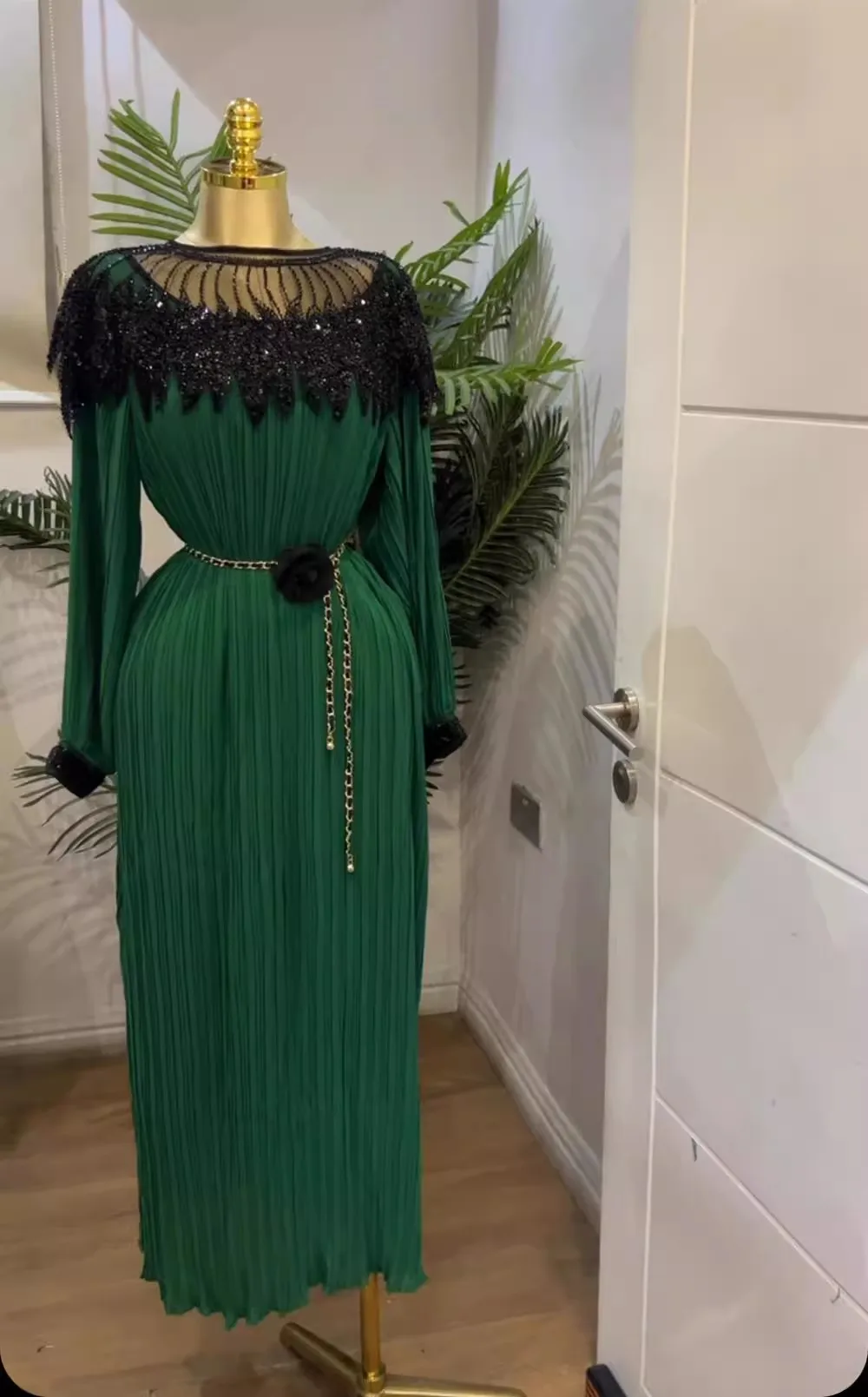 สีขาวชีฟองเลื่อมเย็บปักถักร้อยหลวมชุดผู้หญิงแขนยาวStreetwear Vestidos Bodycon Holiday Partyเสื้อผ้าหลวมLady