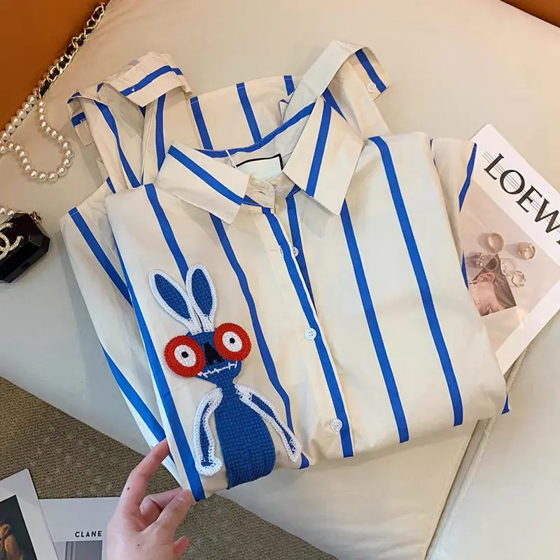 2023 Spring and Autumn Fashion Minimalist Loose Casual Fashion Brand Design Sense Contrast Blue Stripe Rabbit Versatile Shirt