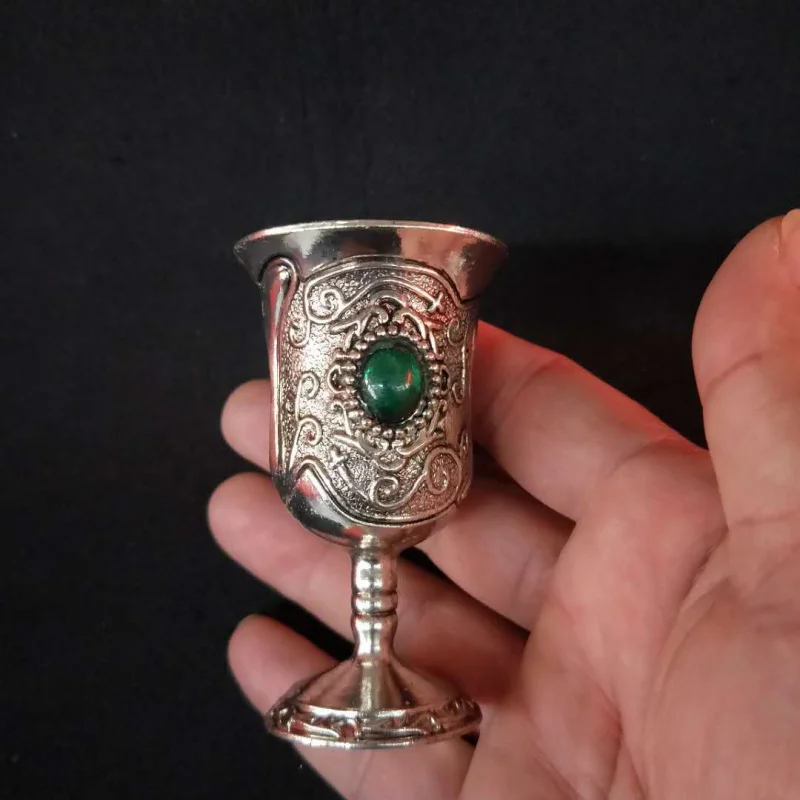 Factory Wholesale Vintage Distressed Crafts Tibetan Silver Goblet Ornaments