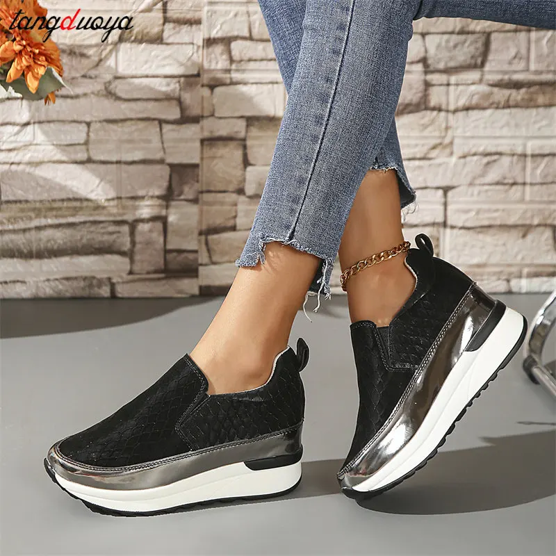 Hoge kwaliteit damessneakers lichtgewicht casual sportschoenen dames hoogte toenemende luipaardprint wiggen tennisschoenen loafers