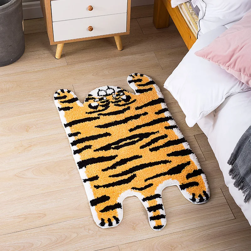 Cartoon Tiger Styling Flocking Foot Mat, Household Living Room, Bedroom, Bedside, Toilet, Bathroom Absorbent, Non-slip Carpet