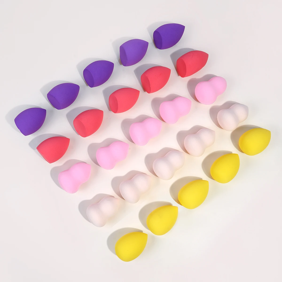 MAANGE 25PCS Makeup Sponge Beauty Egg Mix Size Cosmetic Puff for Cream Foundation Powder Blender Dry&Wet Use Makeup Puff