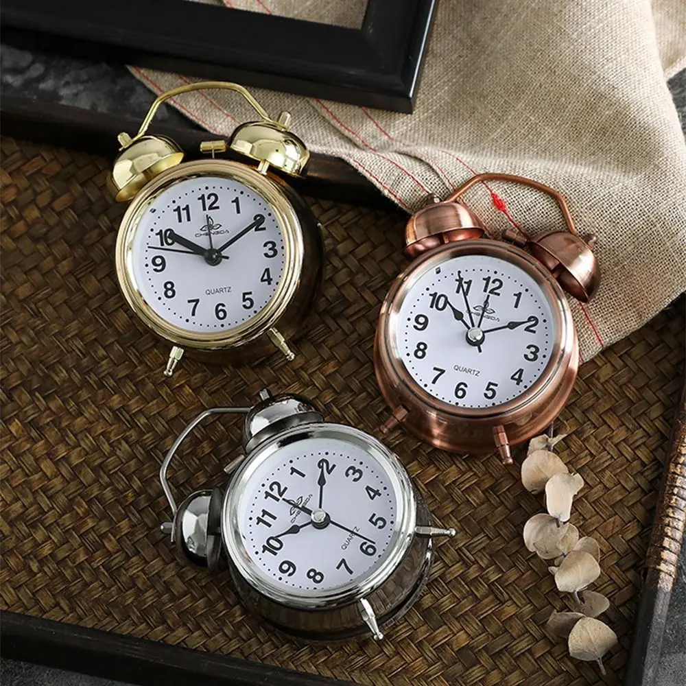 

Creative Classical Alarm Clock Mute Type Double Bell Retro Alarm Clock Super Loud Metal Frame Silent Table Clock