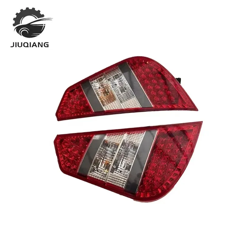 Sale Jiuqiang Bus Combination Rear Taillight 4133-00034 44133-00033 Ankai Bus Light Accessories Parts Spare