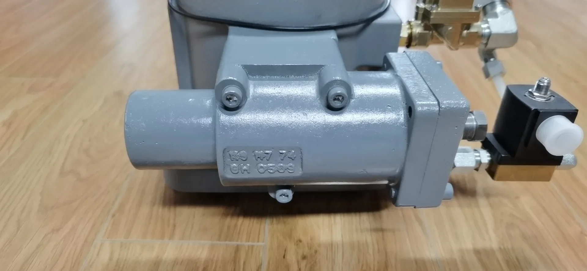 Unloader Valve Assembly 100005375 for Compair air Compressor