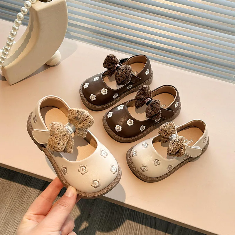 

Girls Princess Leather Shoes Retro Embroidery Style Children's Flats Fashion Sweet Bowknot Kids Causal Single Shoes Mary Janes