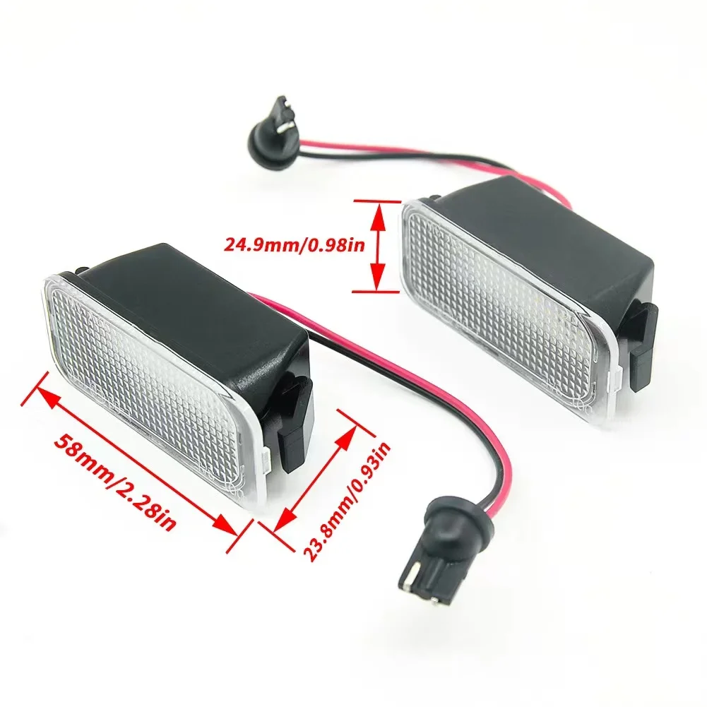

2pcs LED License Plate Light Tag Lamp Assembly White Compatible Fit Ford Jaguar XF (X250) XJ (X351) EcoSport Edge Escape C-Max