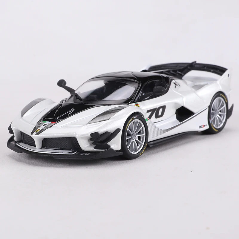 

Burago 1:43 Ferrari FXXK EVO Racing Car Alloy Model Car