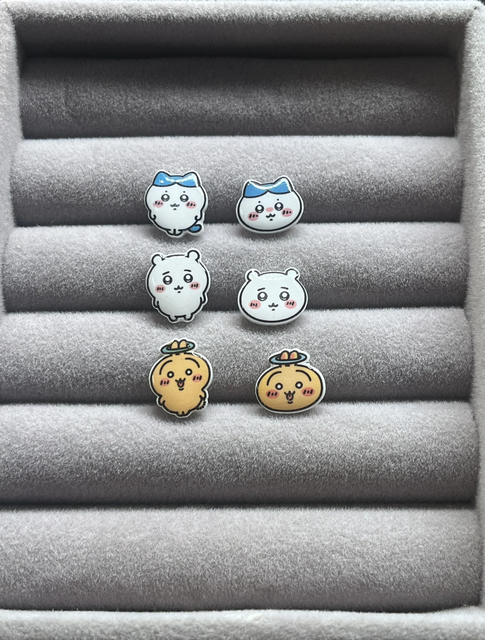 مجموعة أقراط Chiikawa Hachiware Usagi اللطيفة للطالبات أقراط للفتيات الجميلات هدية عيد ميلاد