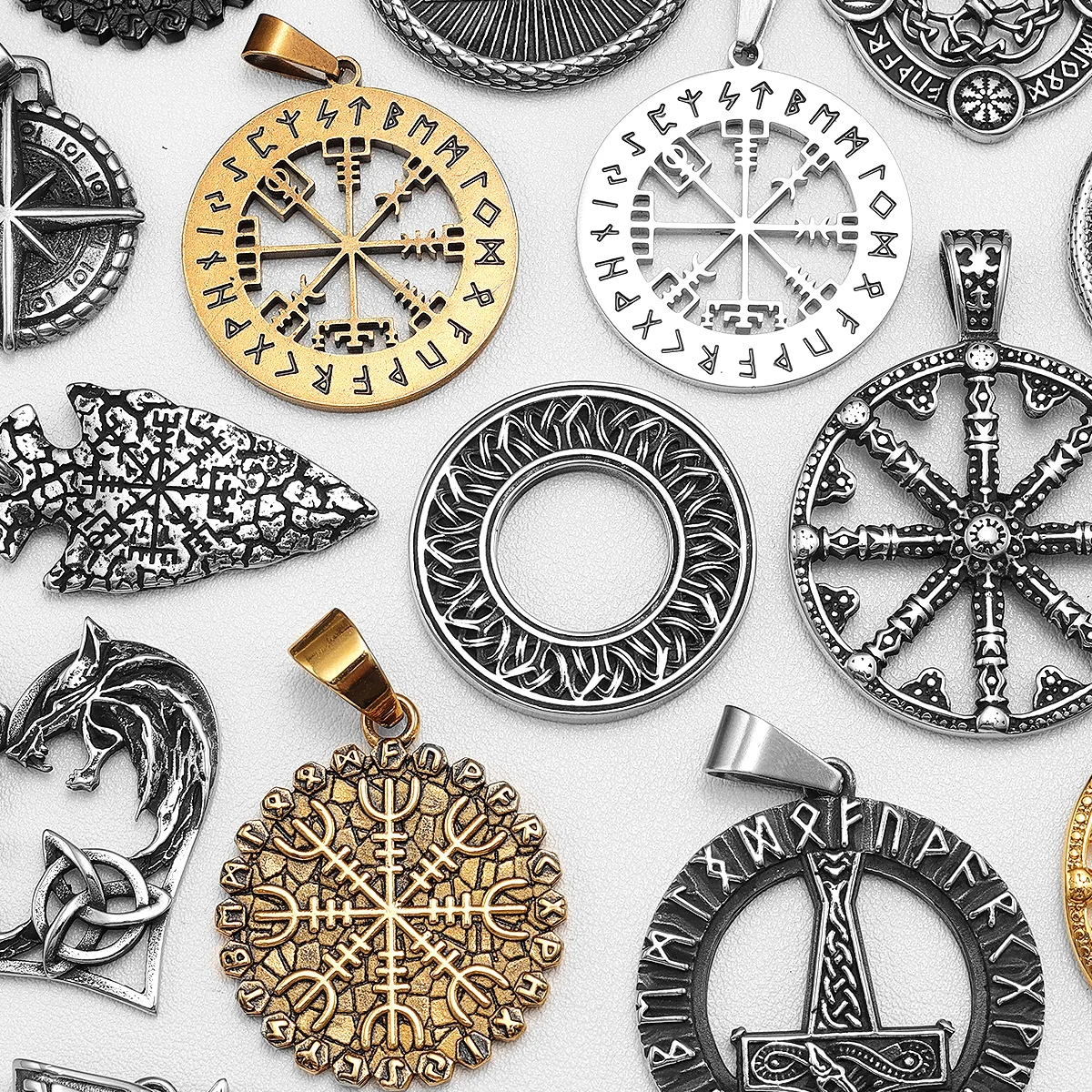 Viking Variety Compass Men Pendant Necklace Stainless Steel Nordic Myth Celtic Knot Chain Retro Rap for Friend Male Jewelry Gift
