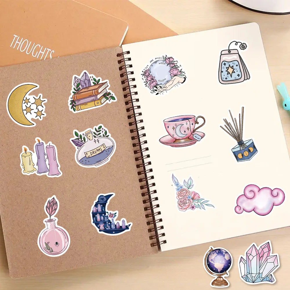 100Pcs การ์ตูน Magic แม่มดดวงจันทร์คริสตัลน่ารักสติกเกอร์แล็ปท็อปสมุดภาพโทรศัพท์กระเป๋าเดินทางความงาม Decals เด็กเครื่องเขียนสติกเกอร์