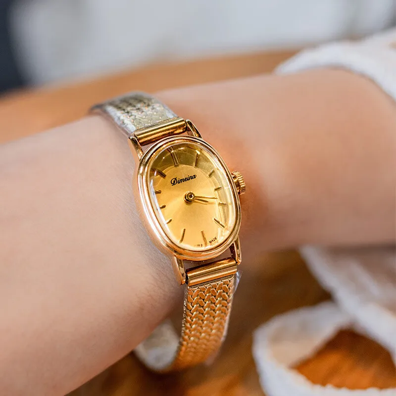 New Women'S Wristwatch, Oval-Shaped Vintage Watch Antique Women'S Watch, Exquisite Women'S Wristwatch, Fashionable Quartz Watch.
