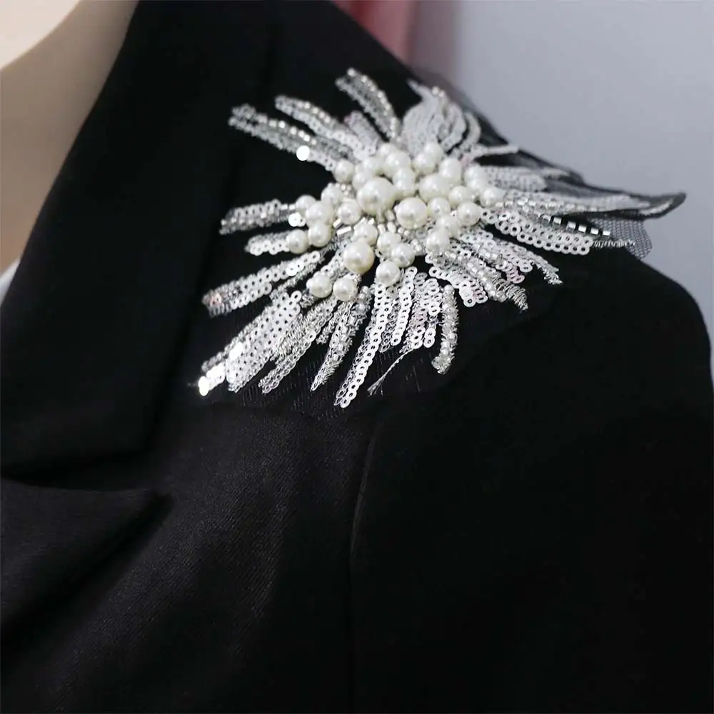 Shape Beads Applique Medium-Sized Luxury Applique Patches Handmade Beaded Delicate Embroidery Applique Dance Costumes