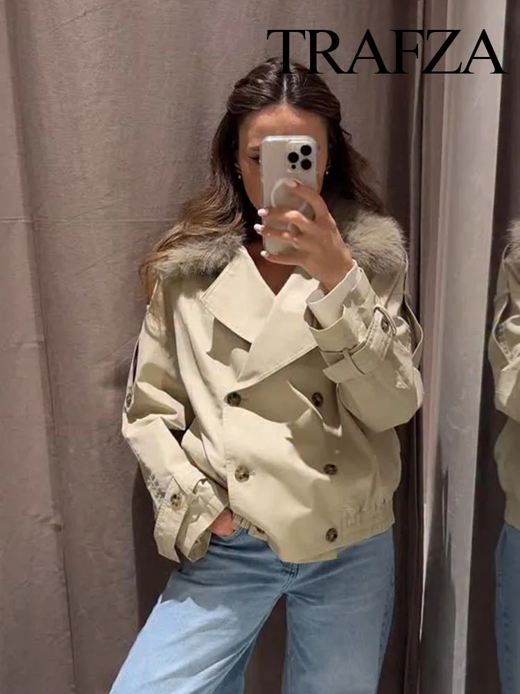 

TRAFZA Woman Elegant Streetwear Style Lapel Double-Breasted Pocket Decoration Short Coats Autumn Women Casual Loose Jackets