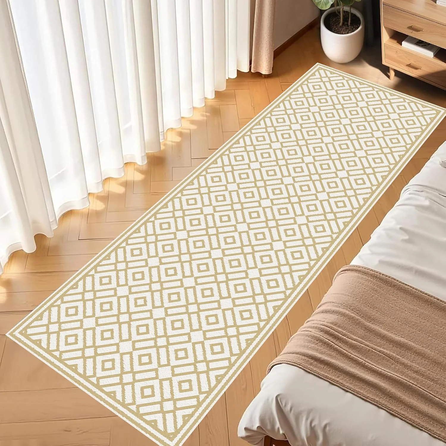 Checkered Print Runner Rug, Classic Vintage Checkerboard Black  Plaid Hallway Rug, Cozy Breathable Moroccan Trellis Floor Mat