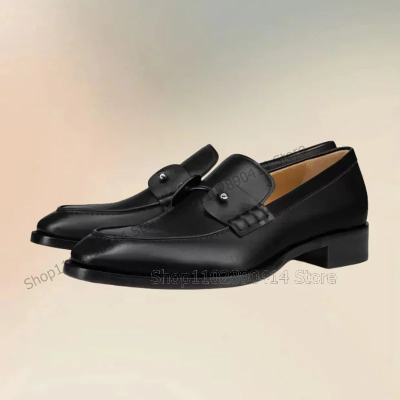 

Мужские туфли-лоферы из черной матовой кожи с металлическим декором и дизайнерской строчкой, модные слипоны, роскошные, ручной работы, для вечеринок и офиса.