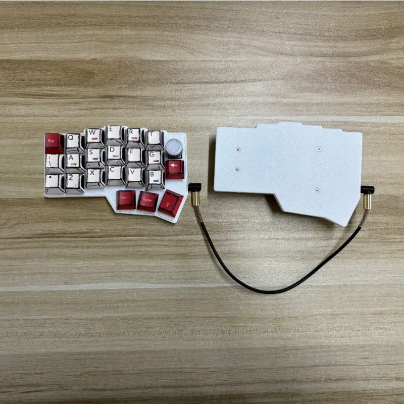 CORNE V4.1 Comic Split Keyboard Wired Single-mode Customized with Knob RGB VIAL Keyboard Gaming and Office Mechanical Keyboards