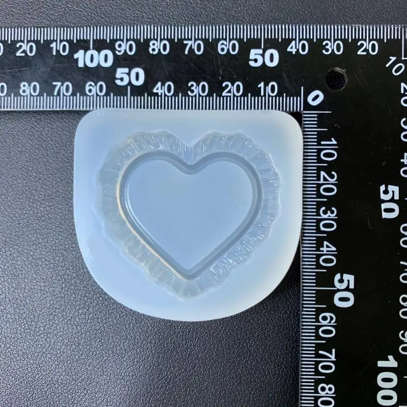  Love Heart Design Reusable Silicone Pendant Mold Effortless Demold Process For Artistic Resin Accessory Creation