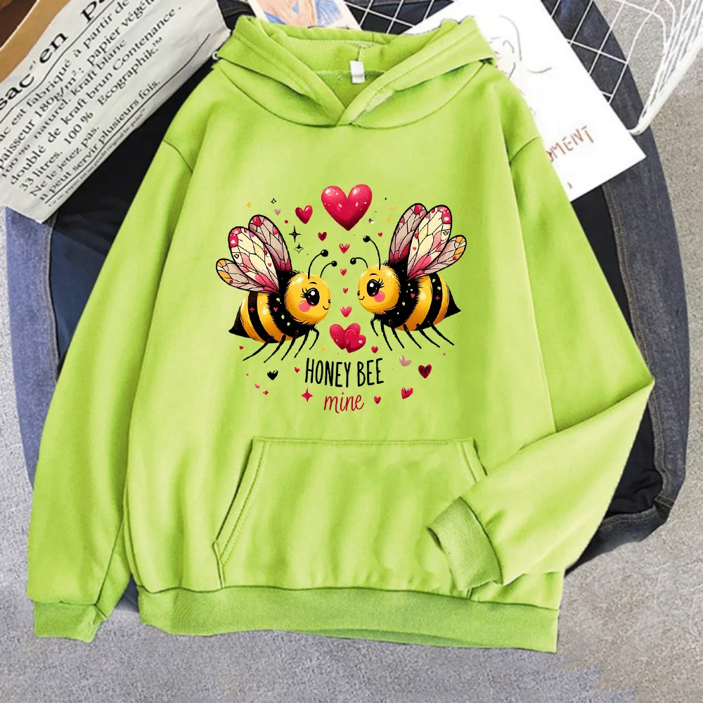 

lover bee honeybee y2k winter clothes ropa de mujer top anime hoodies streetwear kawaii harajuku hooded sweatshirts kpop hoodie