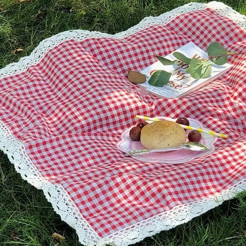 Picnic Mat Thick Waterproof Outdoor Blanket for Camping, Beach & Spring Outings, Portable & Foldable