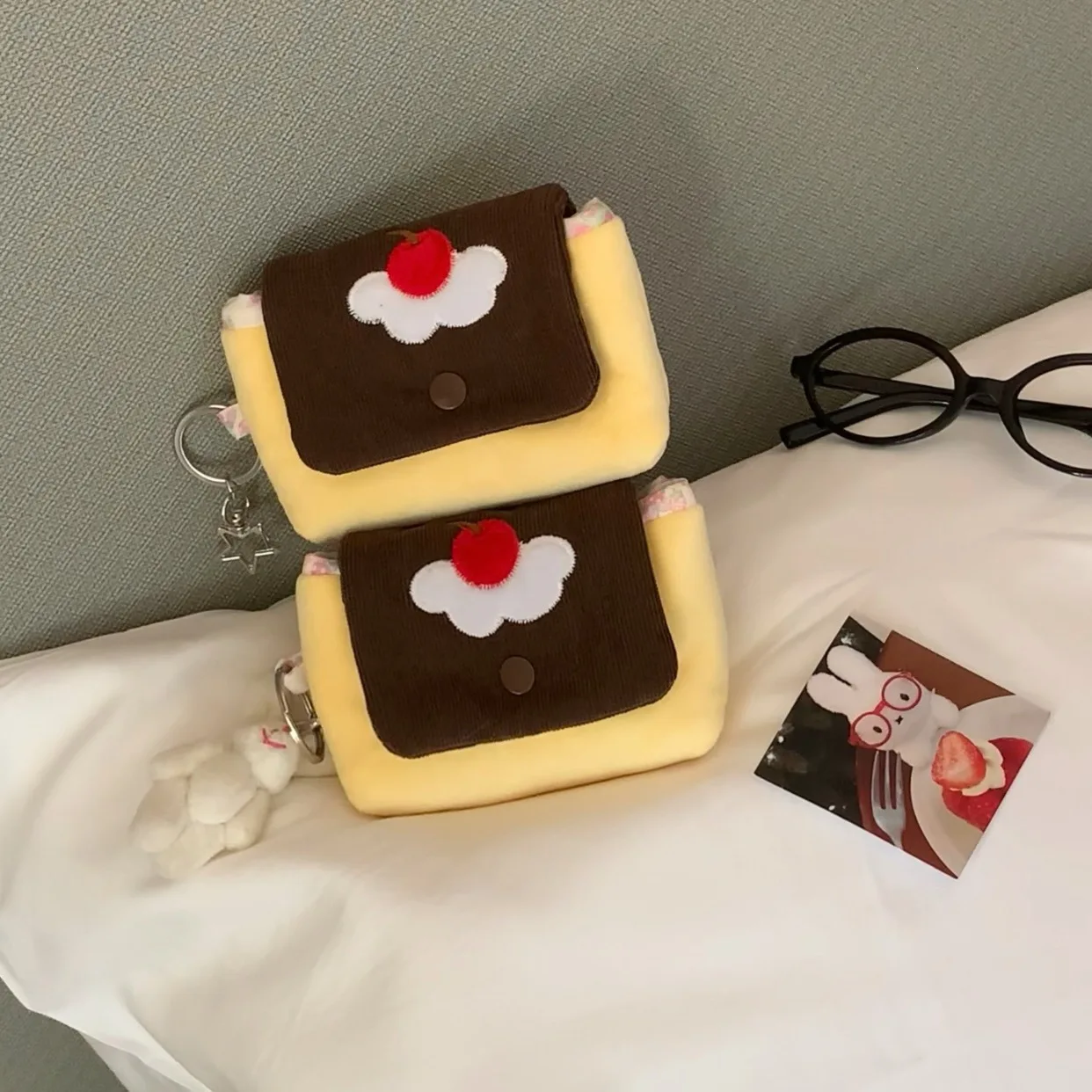 Multifunctional Small Pouch for Girls Cute Cherry Pudding Plush Coin Purse Mini Cartoon Portable Wallet for Cards Earphones Case