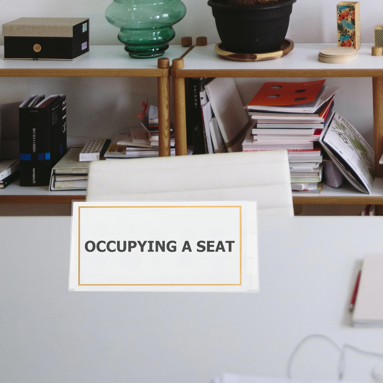 

Acrylic Conference Name Stand Clear Vertical Display Holder for Weddings Meetings Restaurant Table Signs Desk Name Plate