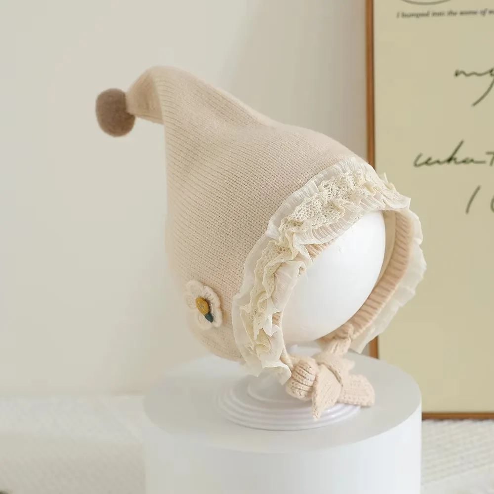 

New Flowers Knitted Hat with Lace Brim Cold-proof Ear Protection Cap Thickened Windproof Infant Cap Winter