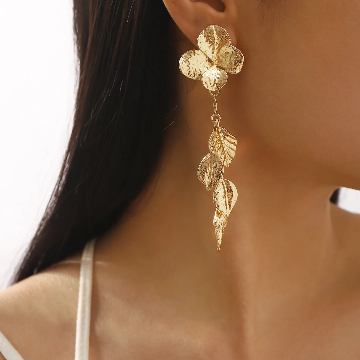Hammered Floral Stud Statement Earrings Cascading Leaf Tassel Drop Jewelry For Women Elegant Evening Party Accessories Gift