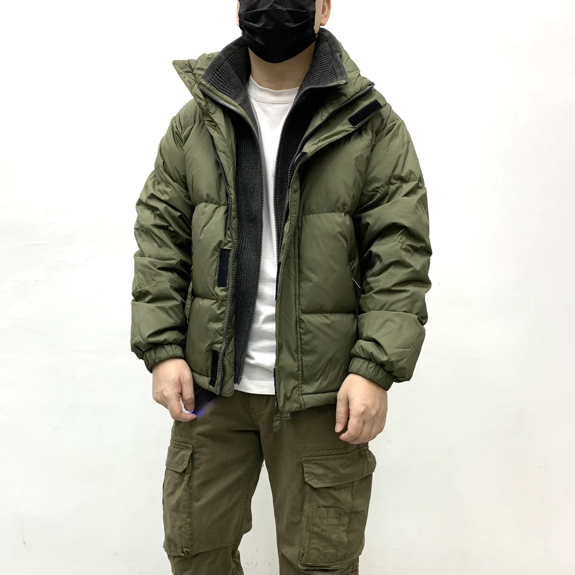 Men's Knitted Splicing Down Jacket Winter Stand up Collar Fake Two Pieces Puff Coat American Casual Fashion Retro Thicken Jacket