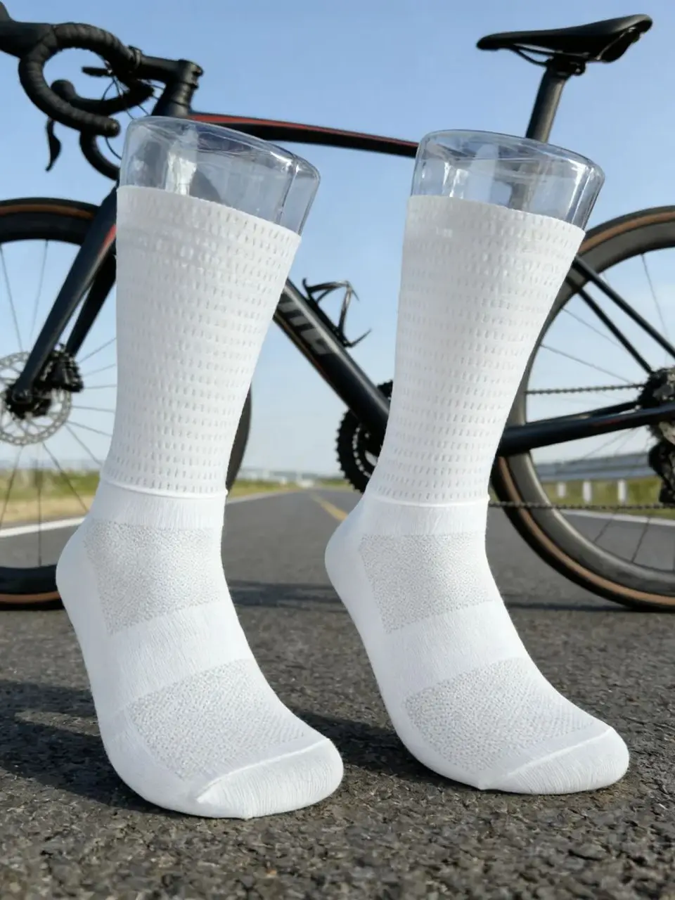 AliExpress NONE Pro Aero compression Socks Anti Slip Silicone summer Cycling Socks Men women Bicycle Sport Running white Bike mid-calf Socks