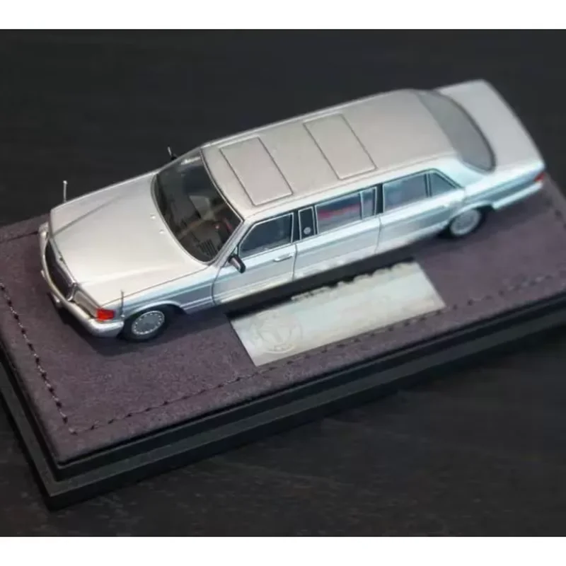 Diecast 1:64 Scale S-Class W126 44 Extended Wheelbase Limousine Alloy Car Model Collectibles Toy Unique Gift Scene Simulation