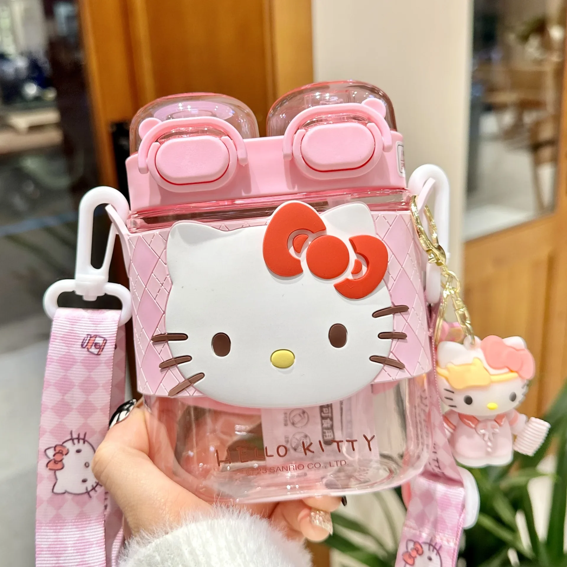 Kindergarten Kettle Portable Sanrio HelloKitty Children's Water Cup Tritan Material Plastic Drink Straw Cup for Boys and Girls