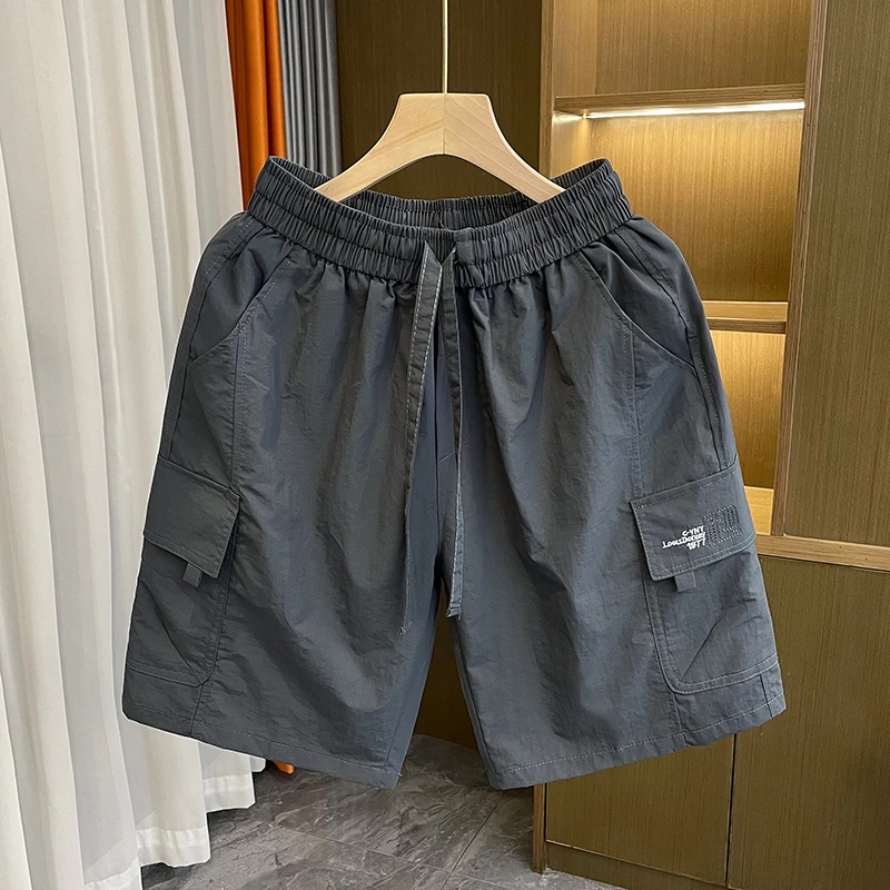 Quick-Dry American Workwear Shorts for Men, Perfect for Summer Sports and Leisure