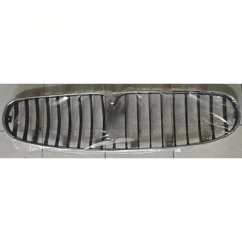 68250900 Fit for Marati Gran Turismo Granturismo 2007 2008 2009 2010 Front Bumper Grille Radiator Center