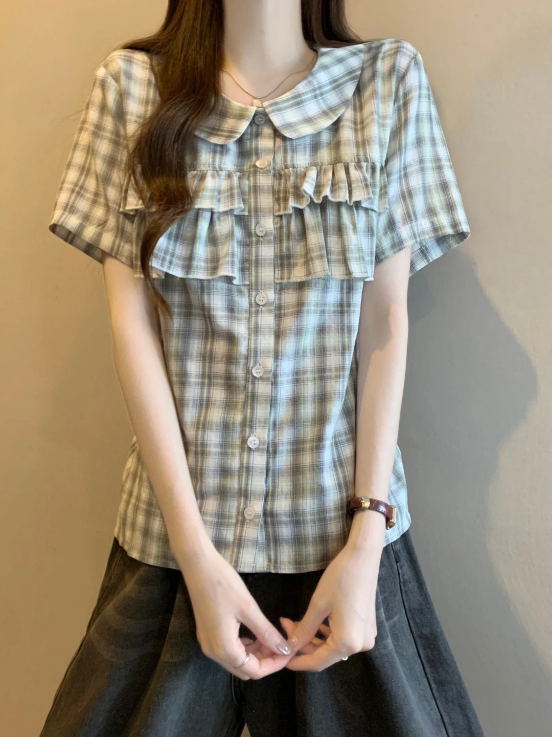 

Retro Plaid Short Sleeve Base Shirt Women Summer 2026 plus Size Fluffy Hem Doll Collar Top Breathable Thin Korean Style