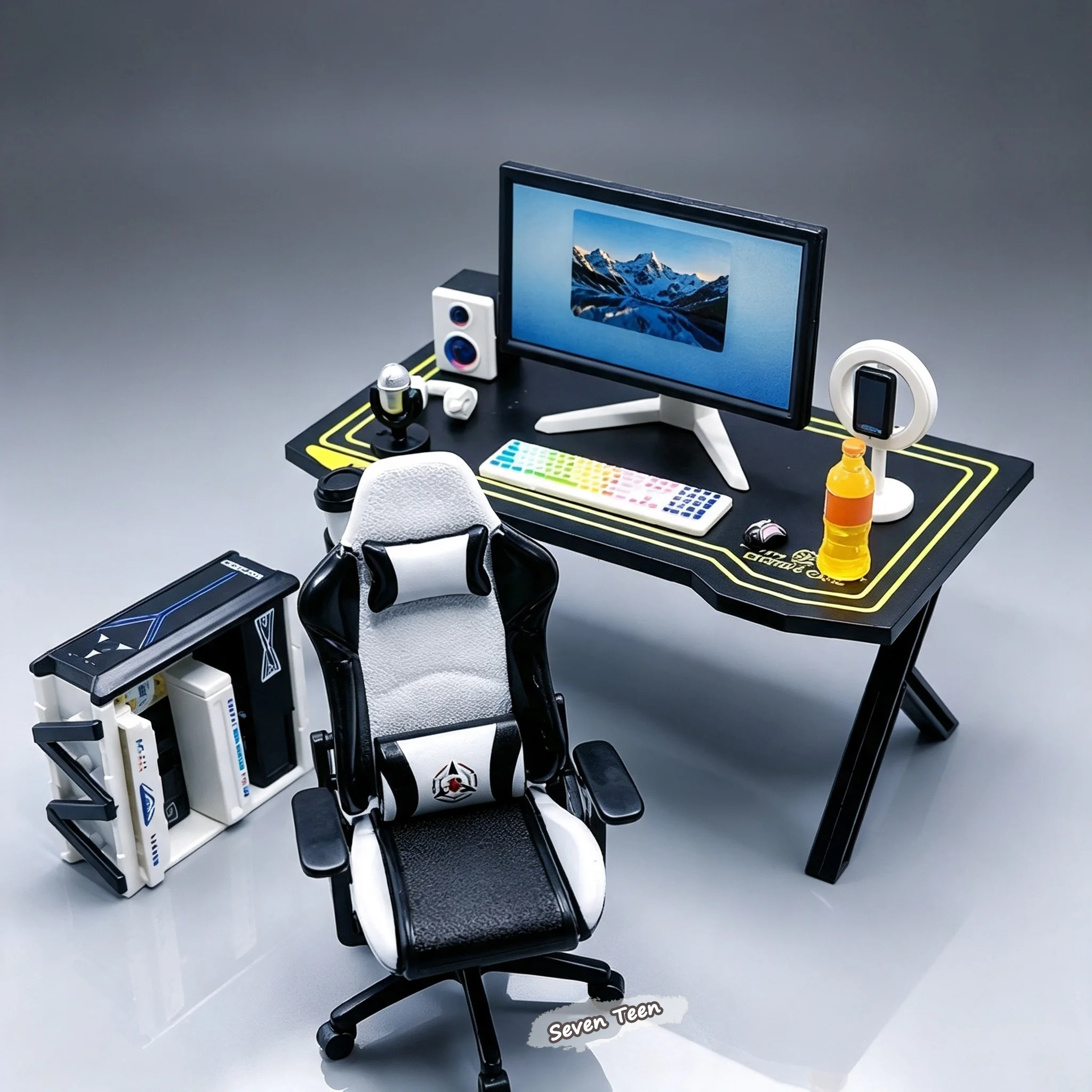 Gaming Keyboard Mini - 1:12 Mini Gaming Desk Chair Set