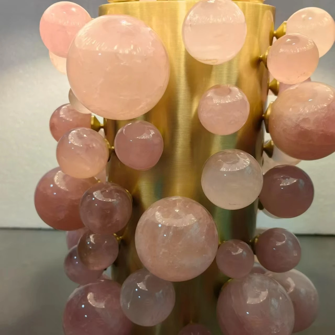 Stone rock crystal quartz desk lamp crystal LED desk lamp decorative lamp