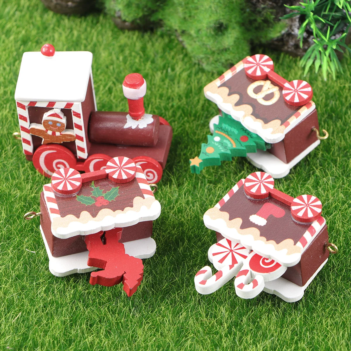 

Christmas Wooden Train Desktop Festive Ornament Cute Cartoon Design Xmas Party Decoration Gift for Kids Friends Family