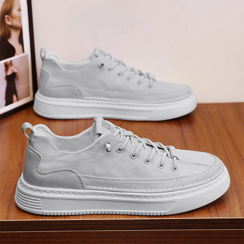 

Men's Slip-on Canvas Shoes Casual Breathable Non-Slip Loafers Walking Shoes Fashion Lightweight Comfortable Sneakers for Male