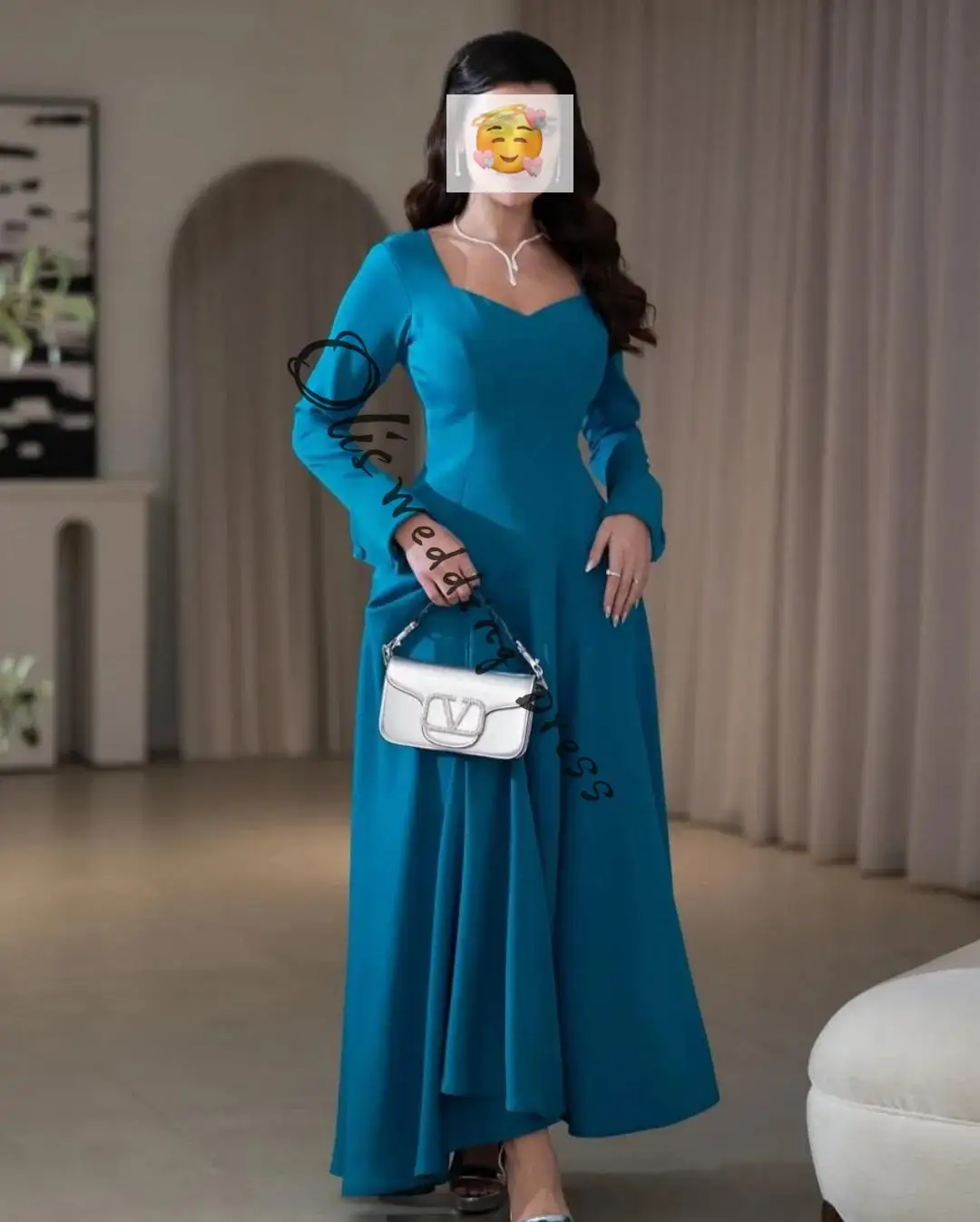 

customized Long Sleeves Prom Dresses V Neck Floor Length Pleated Party Gowns Evening Dresses