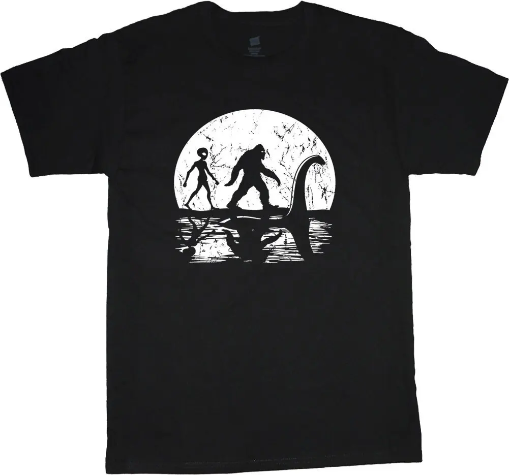 Bigfoot Loch Ness Monster Nessie Sasquatch camiseta divertida Alien para él, Navidad, Día del Padre, broma