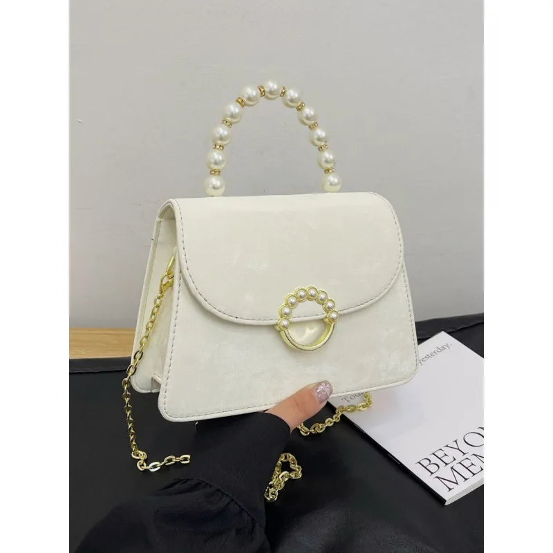 

2025 New Pearl Chain Crossbody Bag for Women Versatile Shoulder Handbag Small Square Purse Autumn Winter Fashion Underarm Bag