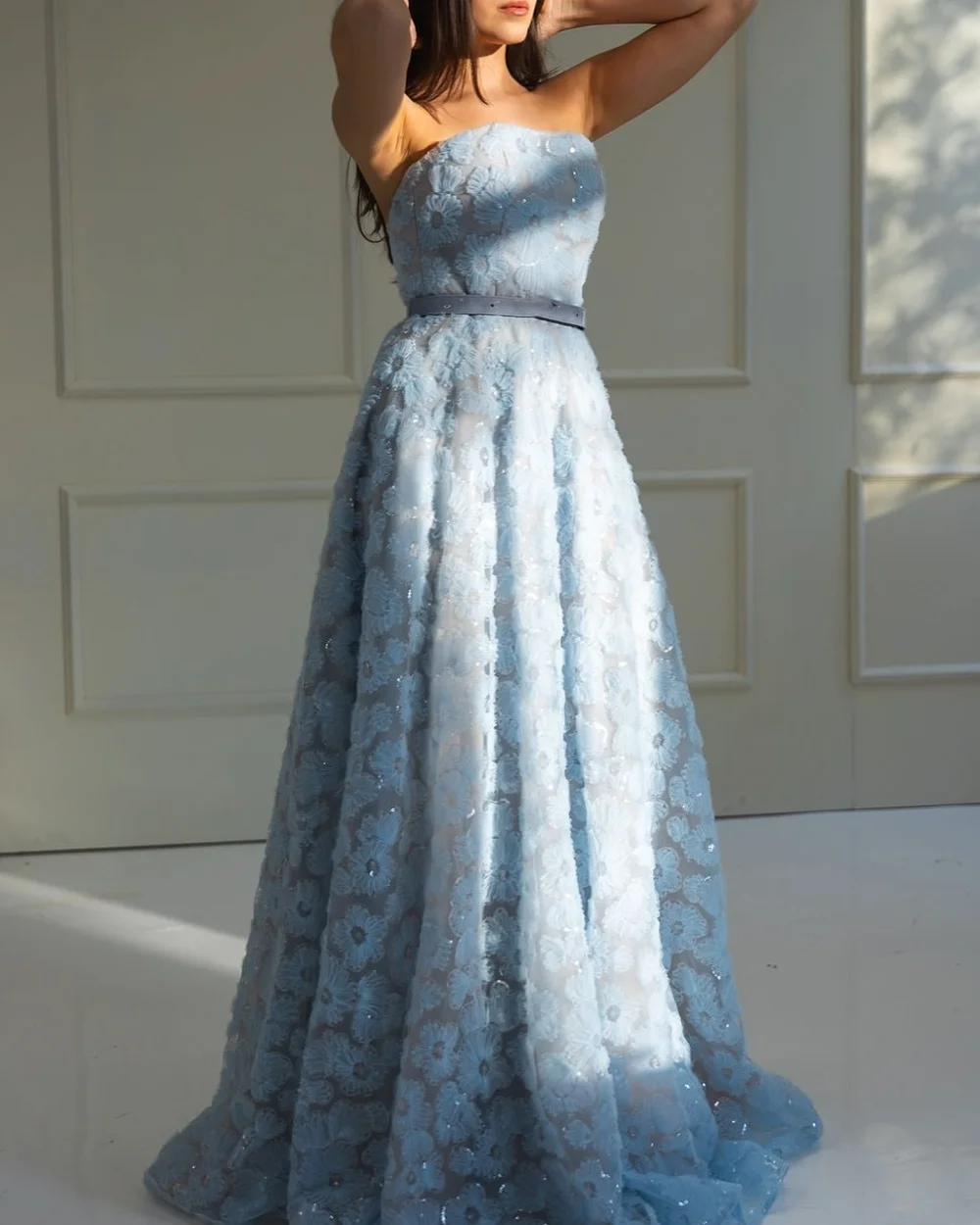 

Customized Sparkle Matching Tulle Handmade Flower Beading Sash A-line Strapless Long Dresses Bespoke Occasion Dresses Fashion