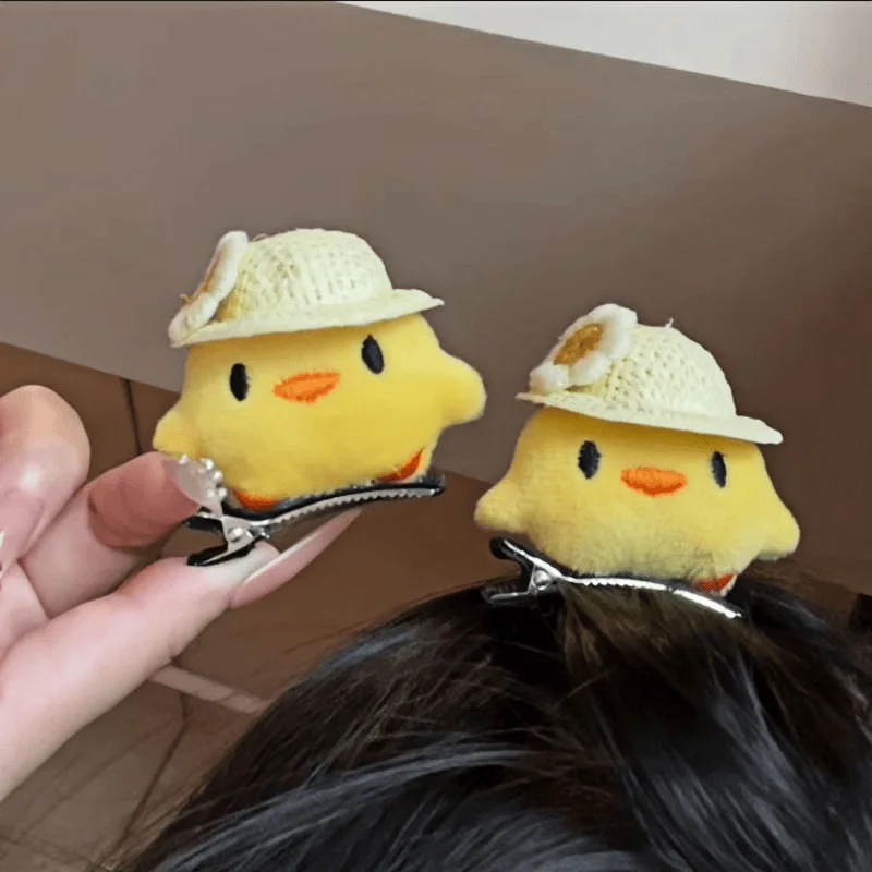 Cute Plush Yellow Duck Hair Clips, Kawaii Cartoon Duck Barrettes with Straw Hat, Sweet INS Style for Girl Daily Hair Accessories