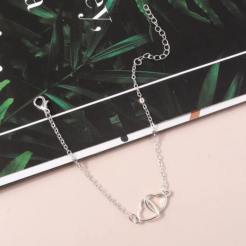 Aihua Silberfarbenes Kettenarmband mit Doppelherz-Anhänger für Damen, Trendiges Herz-Charm-Armband, Geburtstagsgeschenk für Frauen – Detail 6