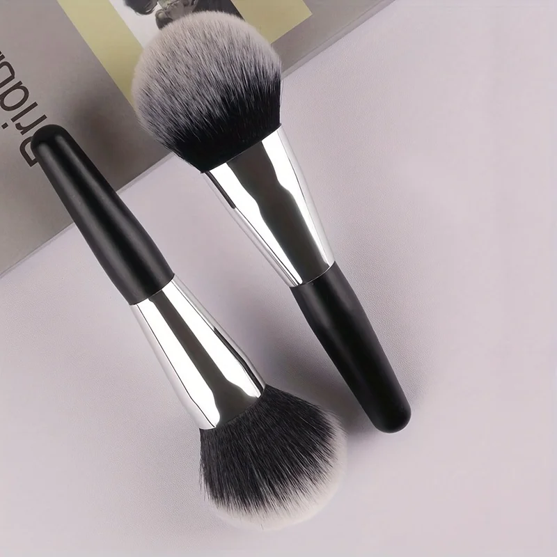 2pcs Loose Powder Brush. Blush Brush Combination Multifunctional Makeup Brush Super Fine
